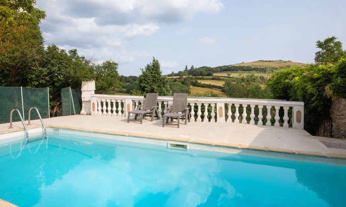 Epertully House | Beautiful private villa for 4 people with private pool, WIFI, TV, patio and panoramic view