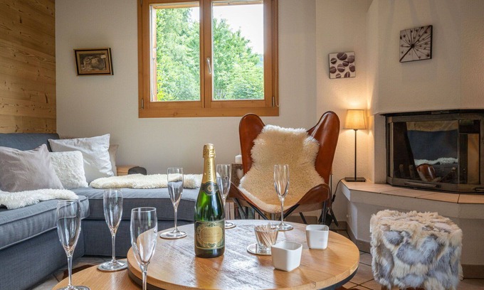 Ovronnaz House | Beautiful private villa for 6 people with WIFI, TV, balcony, pets allowed and panoramic view