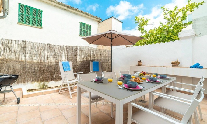 S'Arraco House | Beautiful private villa for 6 people with WIFI, A/C, TV and patio