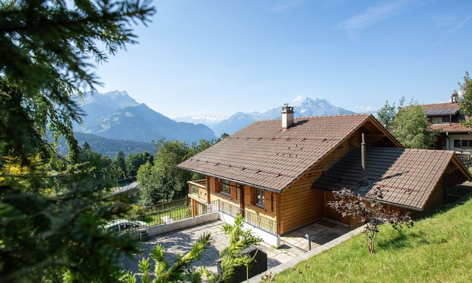 Chesieres House | Beautiful private villa for 8 guests with WIFI, TV and terrace