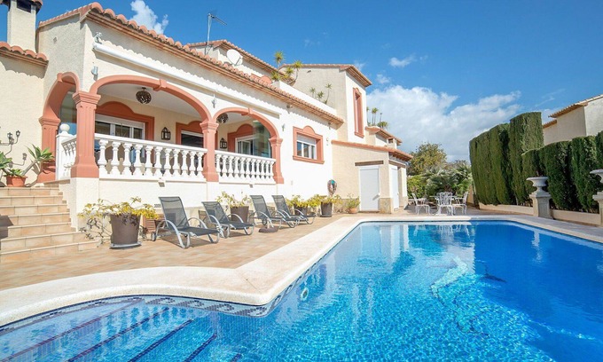 Calpe Villa | Beautiful private villa for 8 people with A/C, private pool, WIFI, TV and terrace