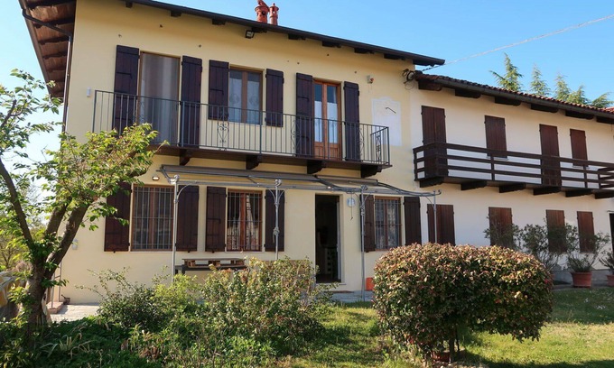 Piea House | Beautiful private villa for 4 people with WIFI, A/C, TV, patio and pets allowed