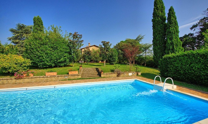 Cetona Villa | Beautiful private villa for 7 people with A/C, private pool, TV and panoramic view