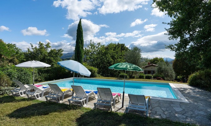 Dicomano Villa | Beautiful private villa for 8 people with hot tub, private pool, WIFI, TV and panoramic view