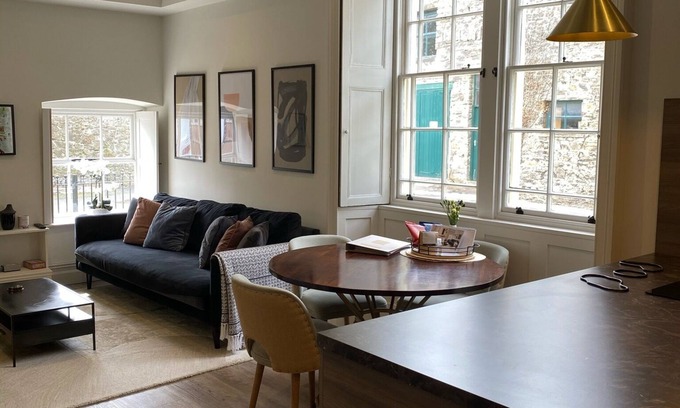 Clitheroe Apartment | Beautiful, stylish ground floor Georgian apartment