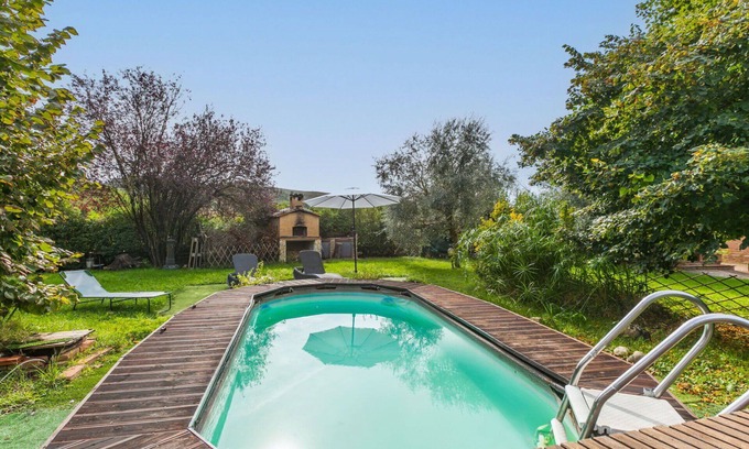 Bollano House | Beautiful villa with A/C, hot tub, WIFI, private pool, TV, patio, pets allowed and panoramic view