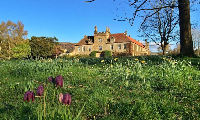 Great Broughton House | Beautiful villa for 4 guests with WIFI, TV and terrace