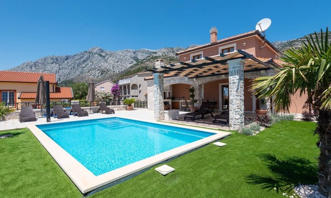 Stankovici Villa | Beautiful Villa Aria with swimming pool and panoramic sea-view!