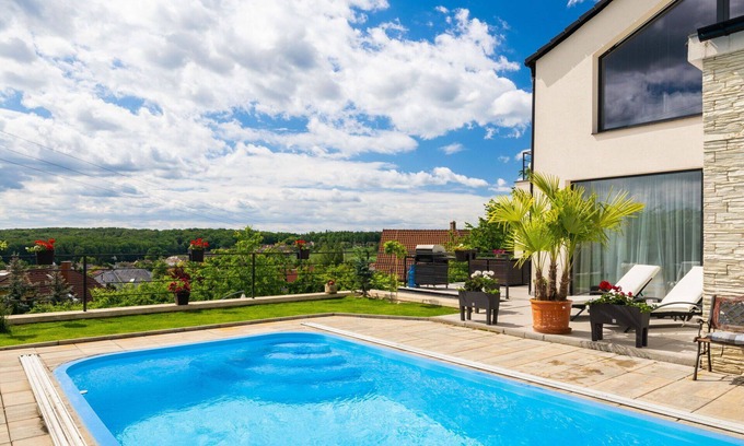 Lany Villa | Beautiful villa for 4 guests with pool, WIFI, TV, balcony and panoramic view