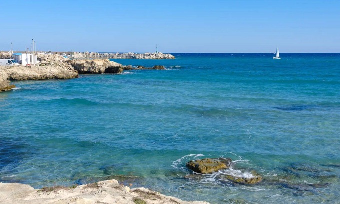 San Foca Villa | Beautiful villa for 4 guests with WIFI, A/C, TV and patio, close to Otranto