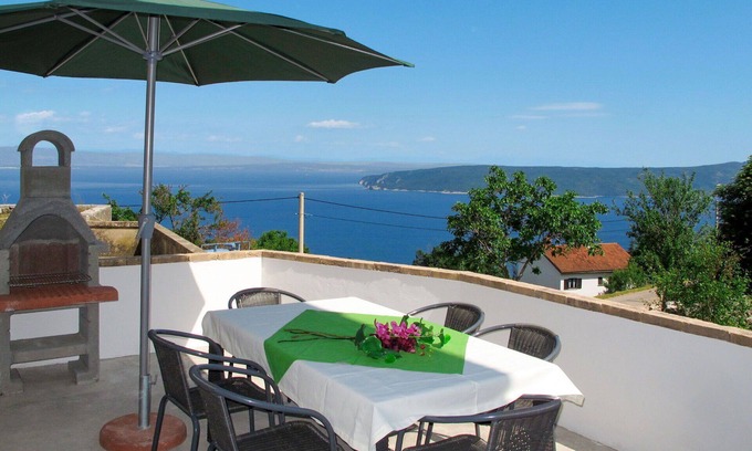 Sveta Jelena House | Beautiful villa for 6 people with WIFI, A/C, TV, terrace and pets allowed