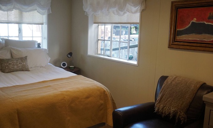 City Park West Apartment | Beautifully Remodeled, private w/walkout to back yard with air conditioning.