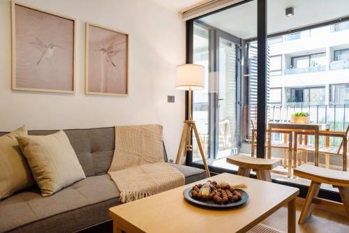 Apoquindo Apartment | Beauty 2BR Haven for 5 in Lively Las Condes Oasis