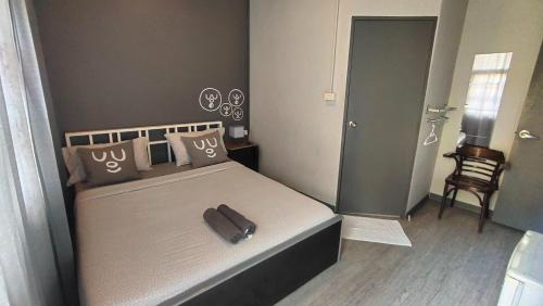 Thung Maha Mek Apartment | Bed's Friend