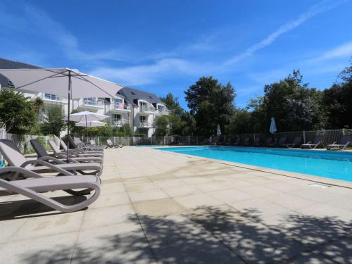 Fouesnant Apartment | Bel appartement à 100 m de la plage à Fouesnant avec piscine chauffée, pour 4 personnes - FR-1-481-160