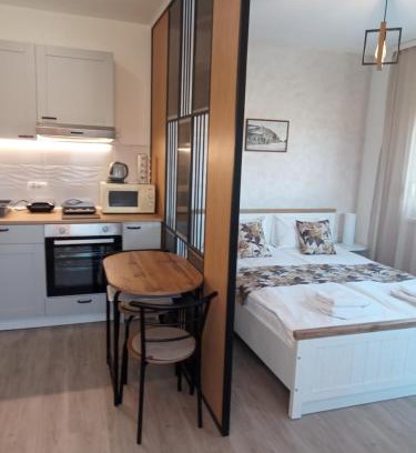 Sremska Mitrovica Apartment | Bella 2