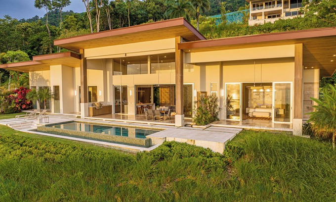 Dominicalito House | Bella Vista, Luxury & Modern Villa with breathtaking Ocean View