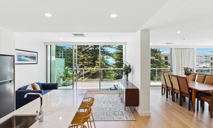 Glenelg Apartment | Belle Escpaes - Sea the Views