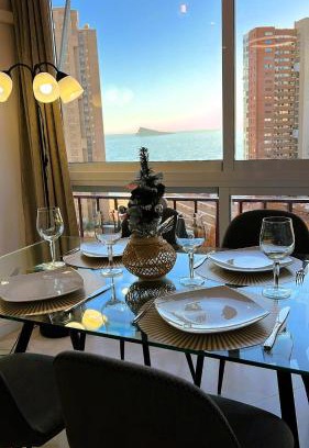 Benidorm Apartment | BENILOVE en PLAYA Vue Mer Panoramique