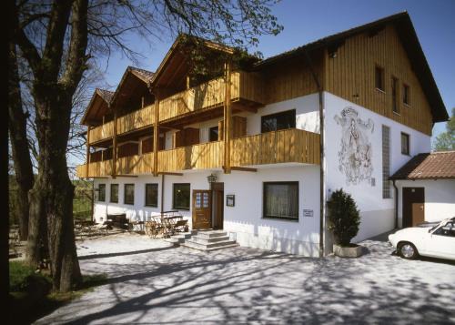 Regen House | Berggasthof Hinhart