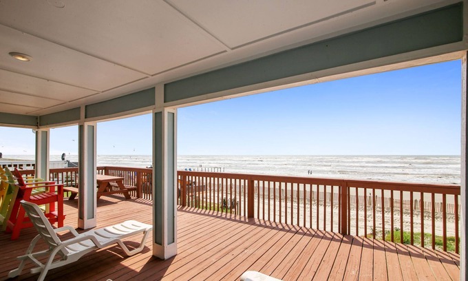 Bermuda Beach House | Bermuda Beachfront | Steps from Sand + Surf!
