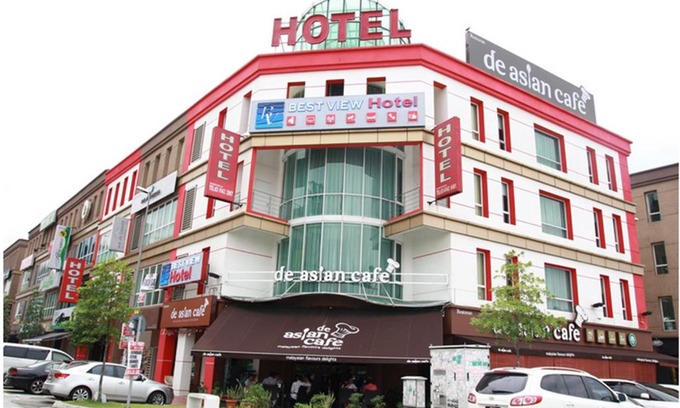 The Strand Hotel | Best View Hotel Kota Damansara