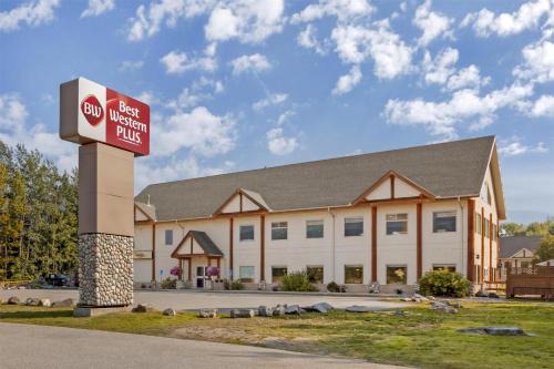 Valemount Hotel | Best Western Plus Valemount Inn & Suites