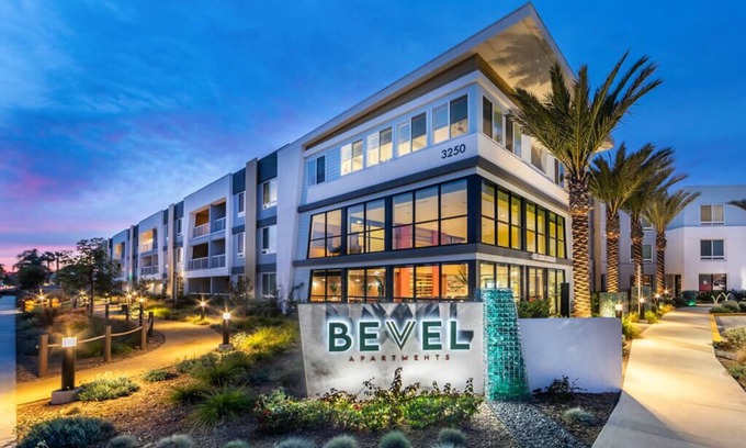 Midway District Apartment | Bevel Apartments: Stylish 1-Bedroom with AC & Fitness Center in Prime Point Loma