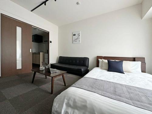 Hiroshima City Centre Apartment | bHOTEL Nagomi - 1 Bedroom Apt in City Centre w balcony for 3 Ppl