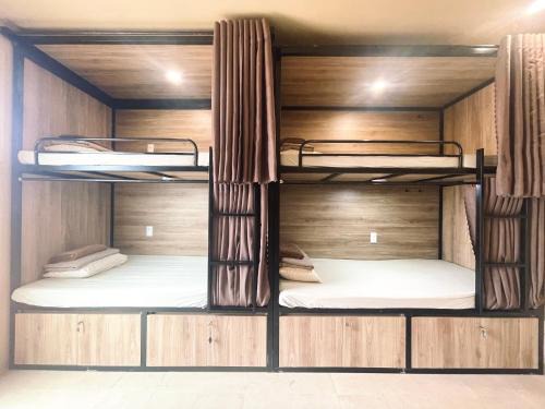 Old Quarter Hostel | Biển house