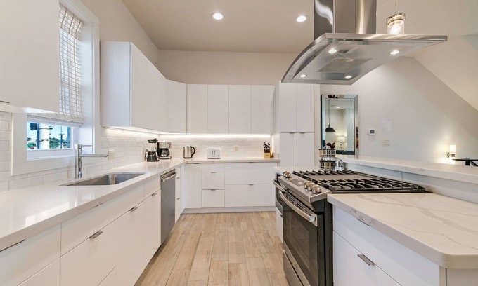 Mid-City Condo | Bienville Townhouse on a Gated Campus