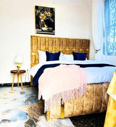 Dar es Salaam House | Big Private Room with Amazing Views in Heart of the City