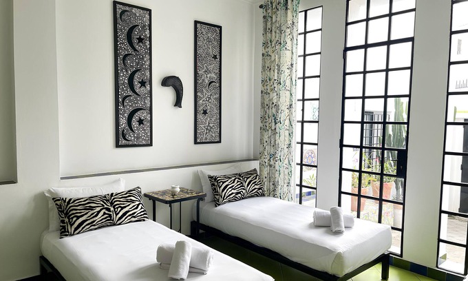 Tangier Ski Chalet | Black Cactus Marshan, près de la médina Tanger