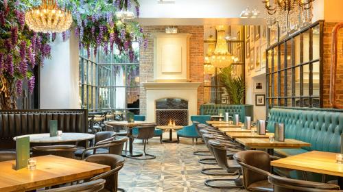 Bruntsfield Hotel | Black Ivy