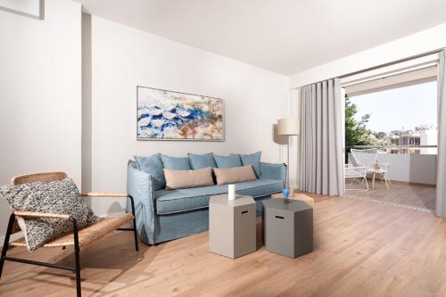 Porto Rafti Apartment | Blue Avra Apartment by A&D Properties