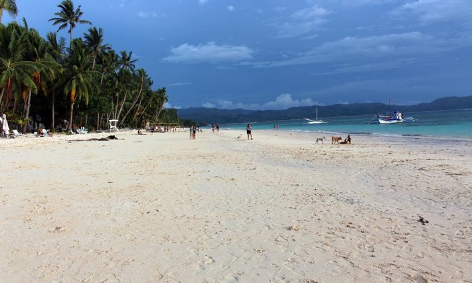 Manoc-Manoc House | Blue Coral Resort Boracay