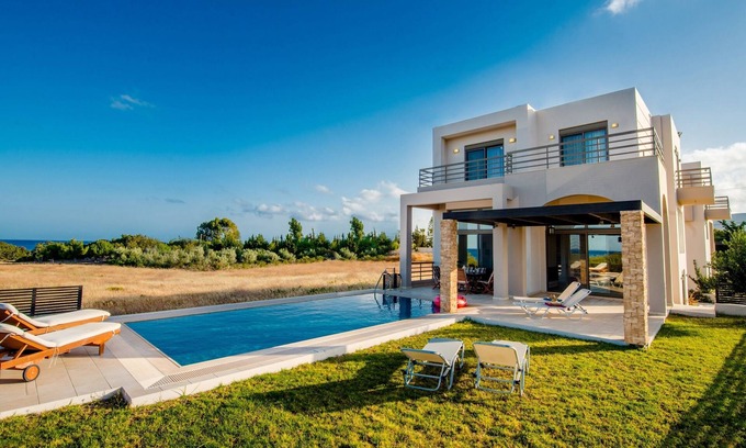 Gennadi Villa | Blue Wave Villa