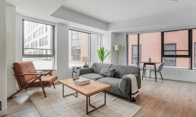 Central Square Apartment | Blueground | Central Square, fitness center, nr Harvard University