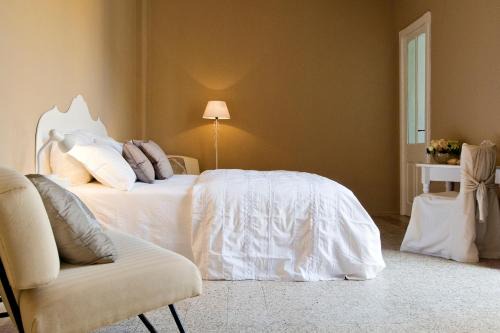 Cagliari House | BluLassù City Center Rooms