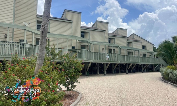 Bokeelia House | Bocilla Island Club Unit C-13