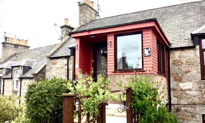Huntly Apartment | Bonnie Bide Huntly Aberdeenshire