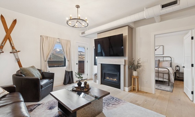 Whitefish Condo | Book for Holidays! Pet-Friendly Condo in Downtown Whitefish! Nearby Shops!