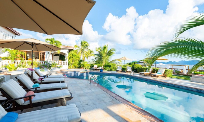 Blowing Point Villa | Book Your Fall/Winter Getaway at La Gran Maria Villa Now!