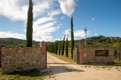 Lidarno Resort | BORGO SANTE Country House
