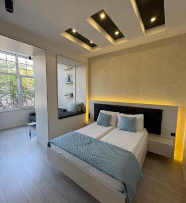 Old Town Apartment | Boulevard Apartments