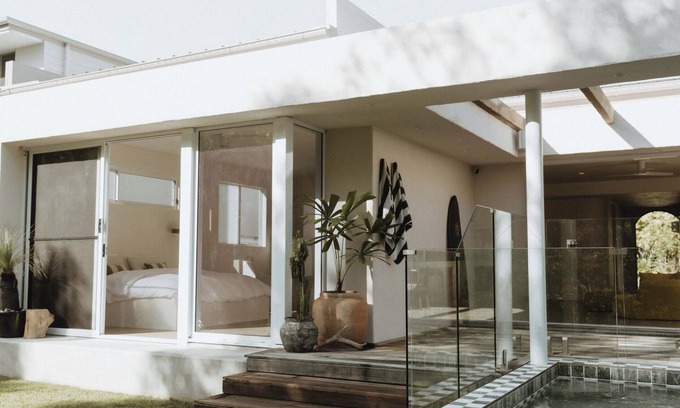 Agnes Water House | Boutique Beachfront 4 Bedroom Home with Magnesium Pool
