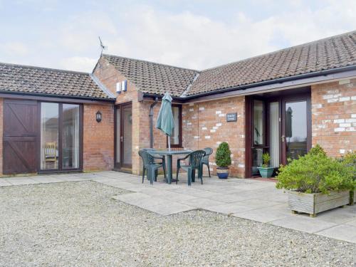 Lympsham House | Bramley Cottage - Ukc1701