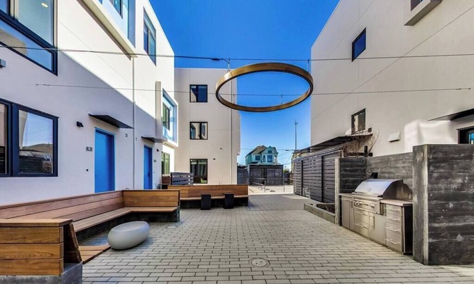 Oakland Apartment | Brand New Studio Near Downtown