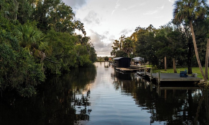Crystal Shores House | BRAND NEW! Waterfront Home With Pool, Hot Tub and Canal Access in Crystal River