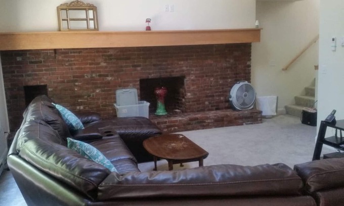 Intervale House | Brand New Woodland Pines Townhouse, NConway/Bartlett, 4 Bdr, Sleeps13+, 8+beds